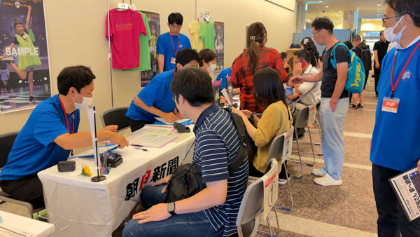 朝日新聞社ブース02