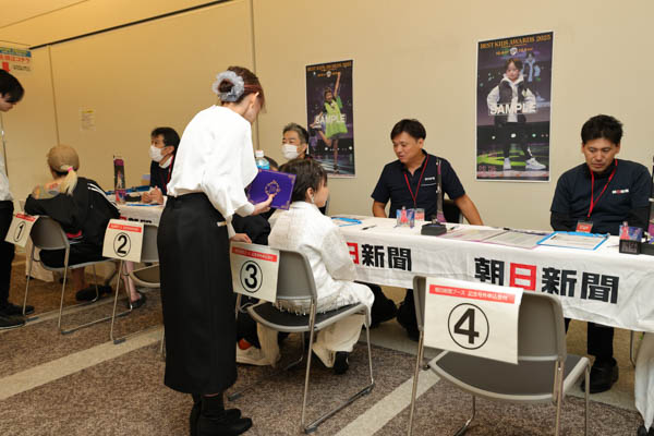 朝日新聞社ブース03
