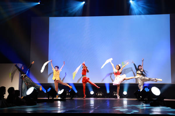 第19回 BEST KIDS AWARDS オープニングショー02